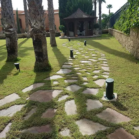 Отель Madrigueras Golf & - Adults Only 5*