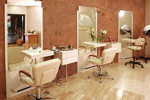 Madrigueras Golf & - Adults Only Готель 5*