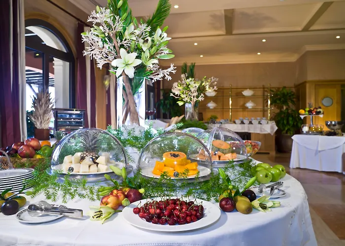 Otel Madrigueras Golf & - Adults Only